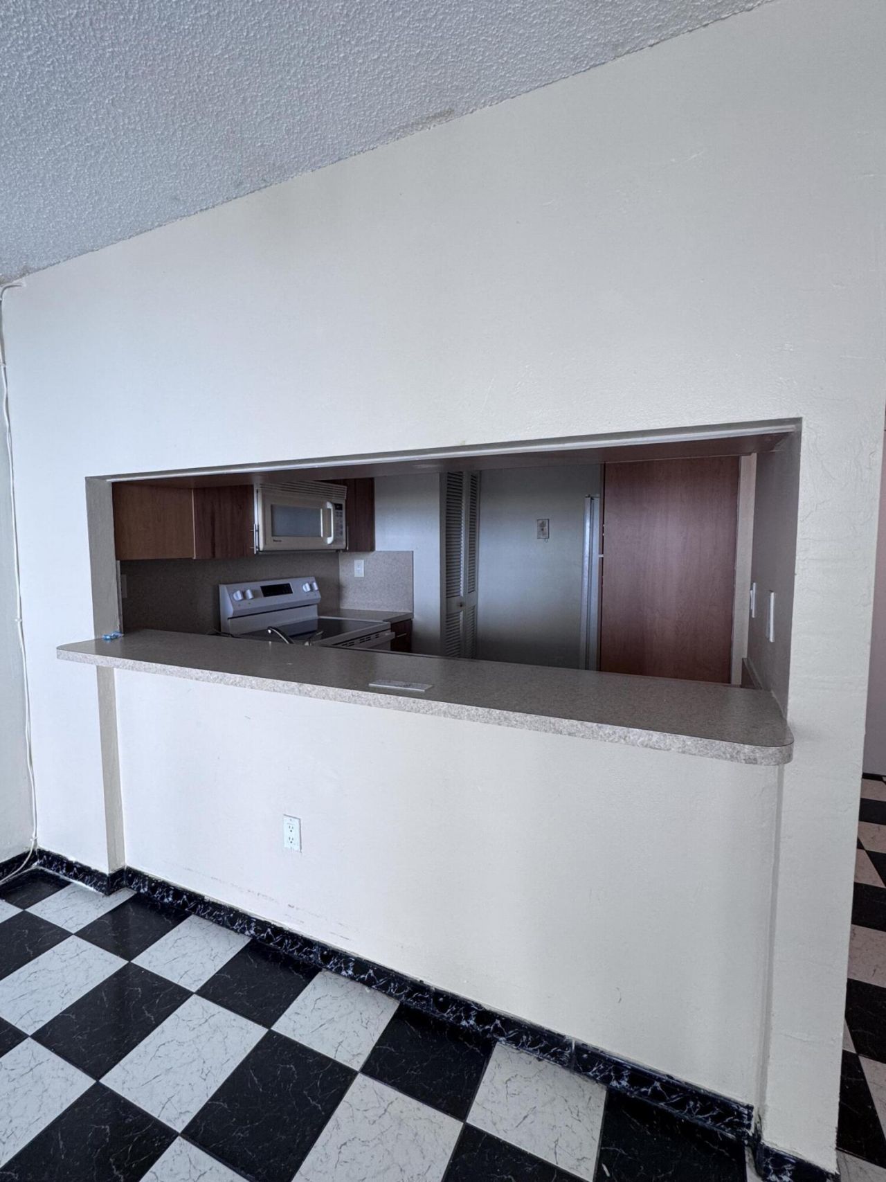 600 NE 36th Street, Unit 1112, Miami, FL 33137 Photo