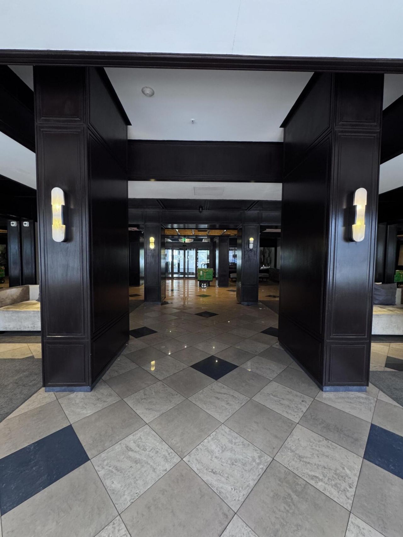 600 NE 36th Street, Unit 1112, Miami, FL 33137 Photo