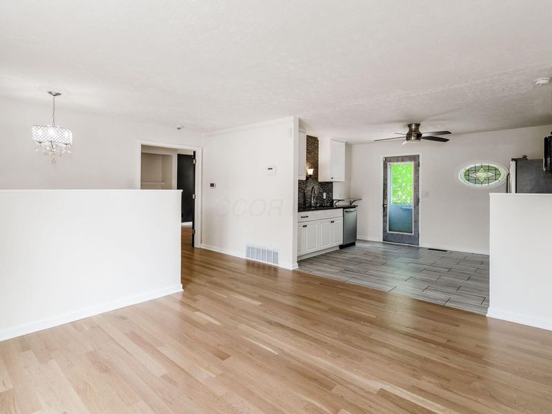 3506 Dahlgreen Drive, Westerville, OH 43081 Photo 6