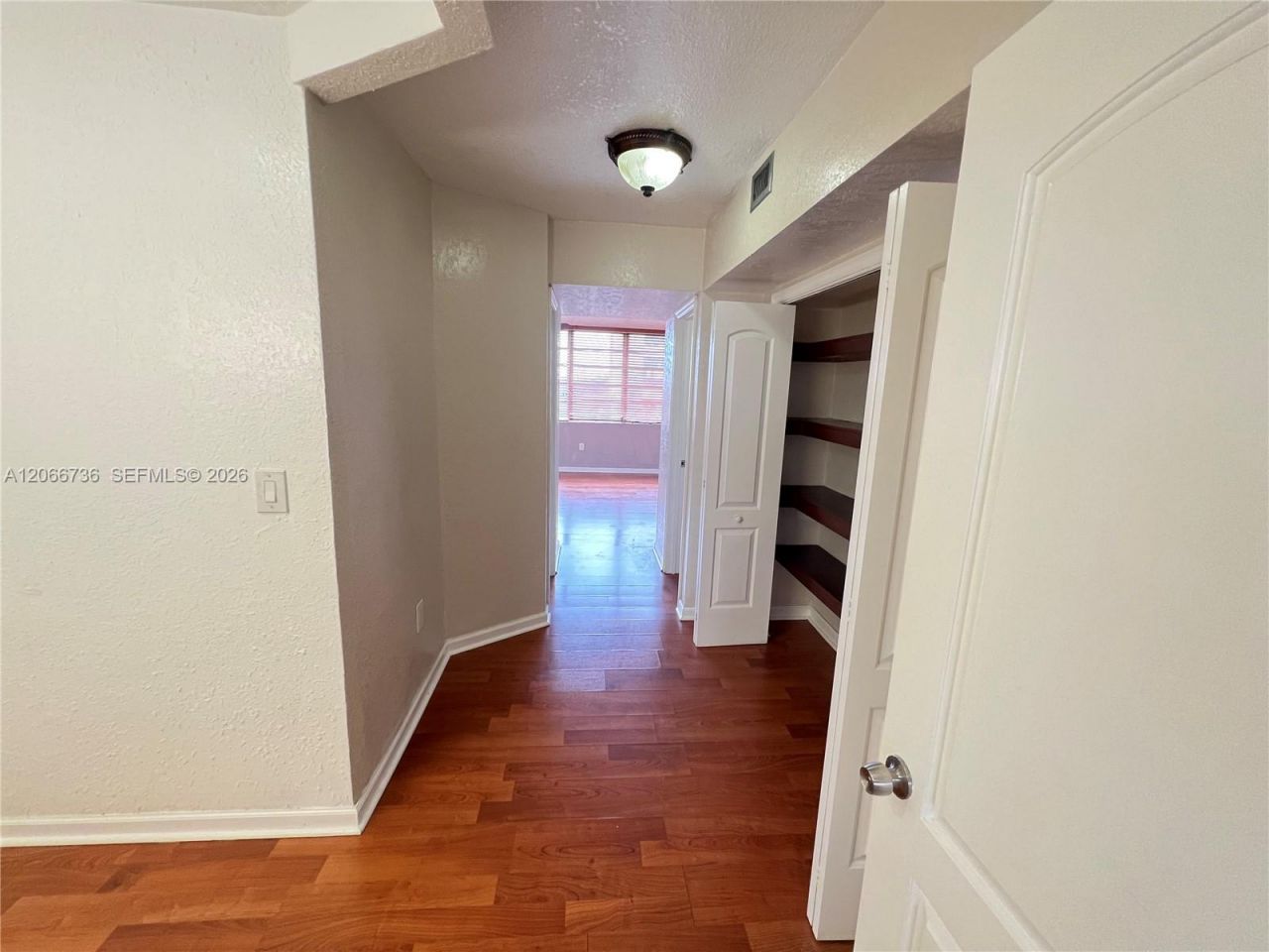 1770 NE 191st St , Unit 509-1, Miami, FL 33179 Photo
