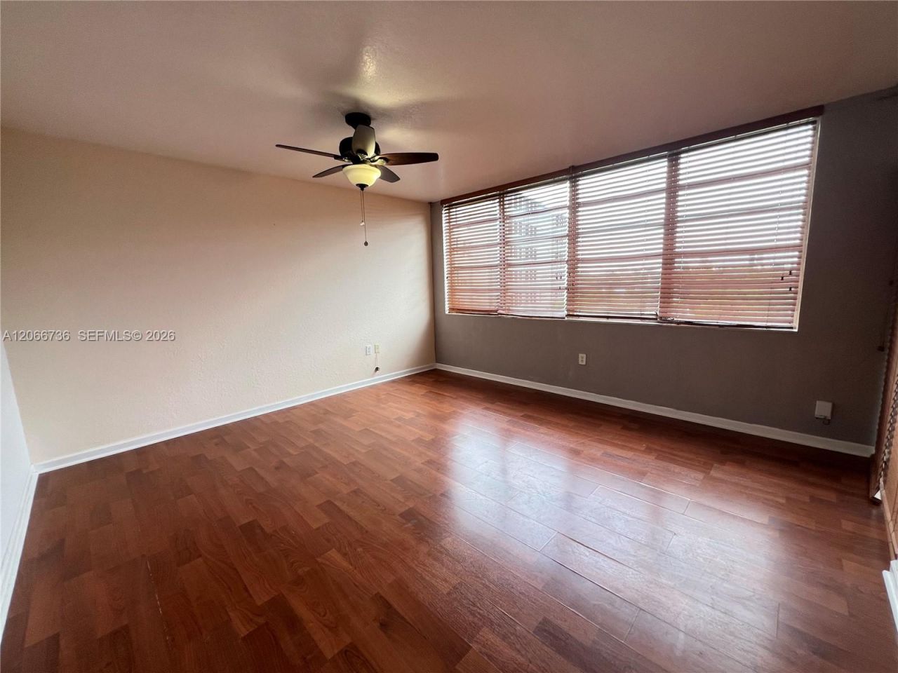 1770 NE 191st St , Unit 509-1, Miami, FL 33179 Photo