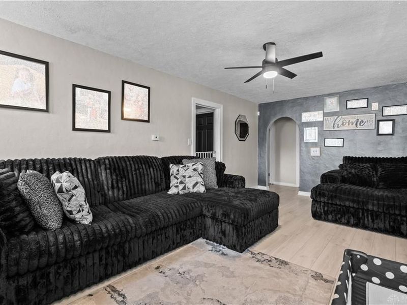 1635 S Union Road, Dayton, OH 45417 Photo 5
