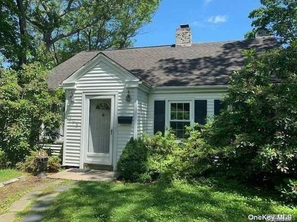 205 Hawthorne Street , Port Jefferson, NY 11777