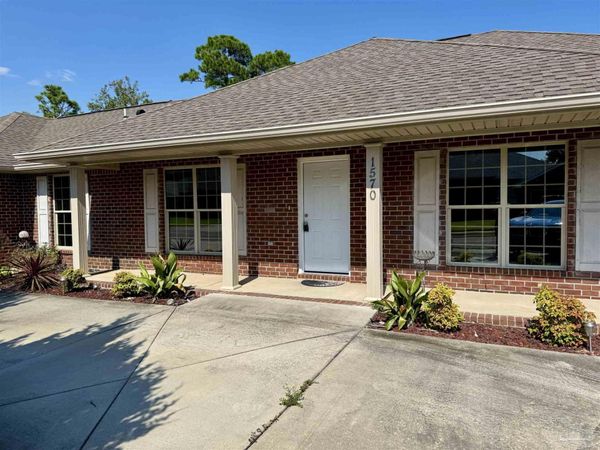 1570 Woodlawn Way, Gulf Breeze, FL 32563