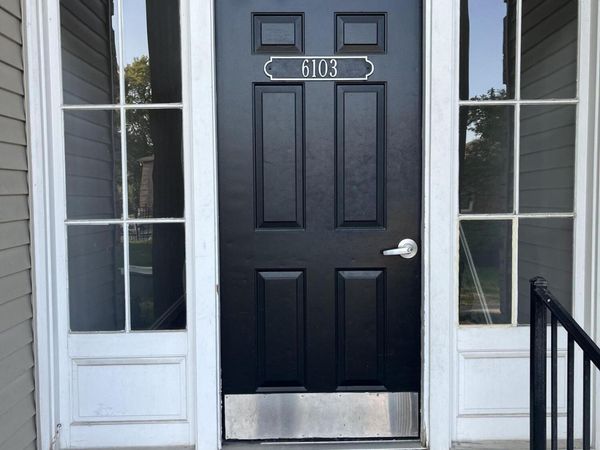 6103 Orchard Lake Road, Unit 203, West Bloomfield, MI 48322