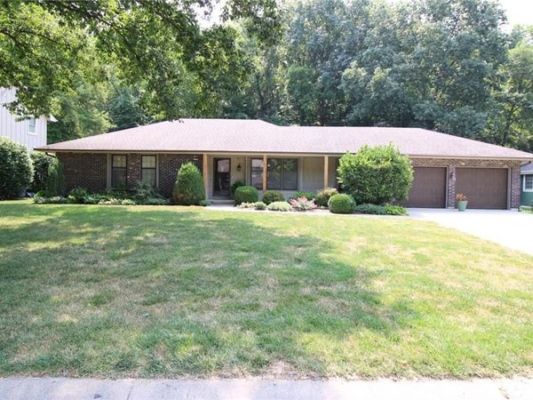 103 NW 59TH Place, Gladstone, MO 64118