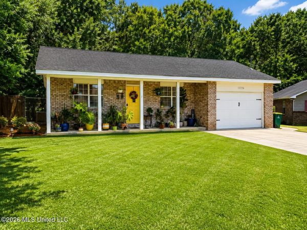 11356 Fenton Drive, Biloxi, MS 39532