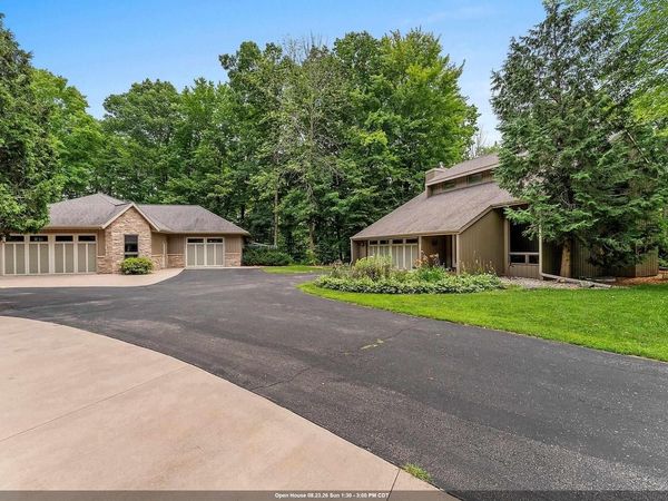 4430 COUNTRY AIRE COURT, Hobart, WI 54155