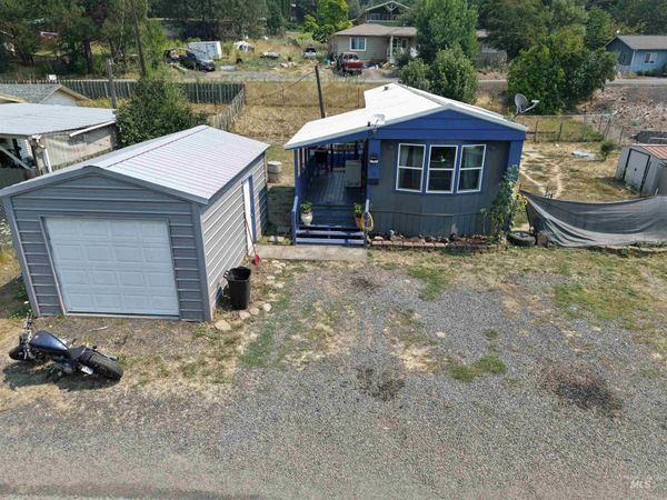 110 N Front St, Kamiah, ID 83536
