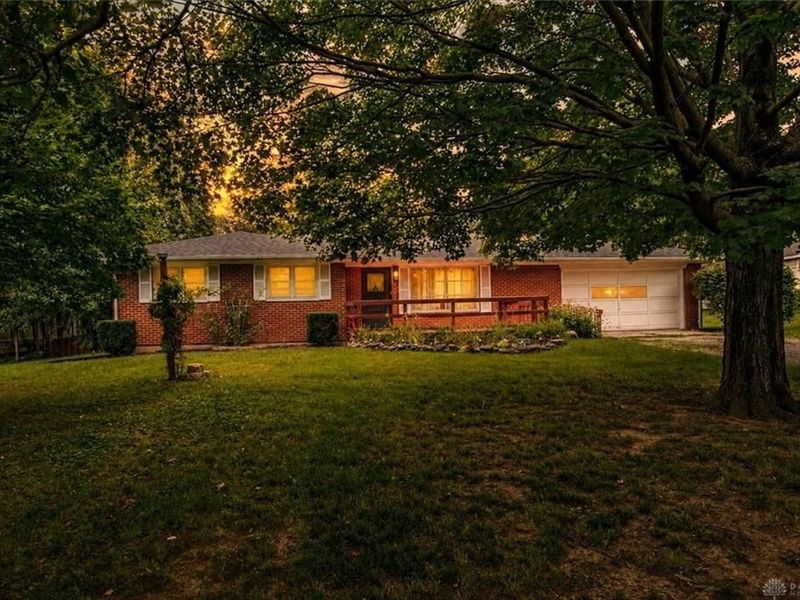 2605 Cincinnati Dayton Road, Middletown, OH 45044 Photo 2