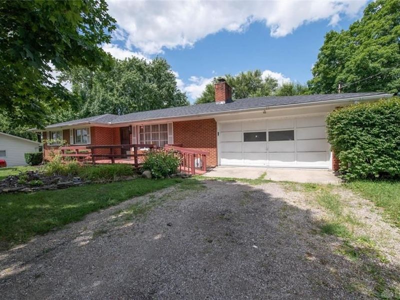 2605 Cincinnati Dayton Road, Middletown, OH 45044 Photo 3