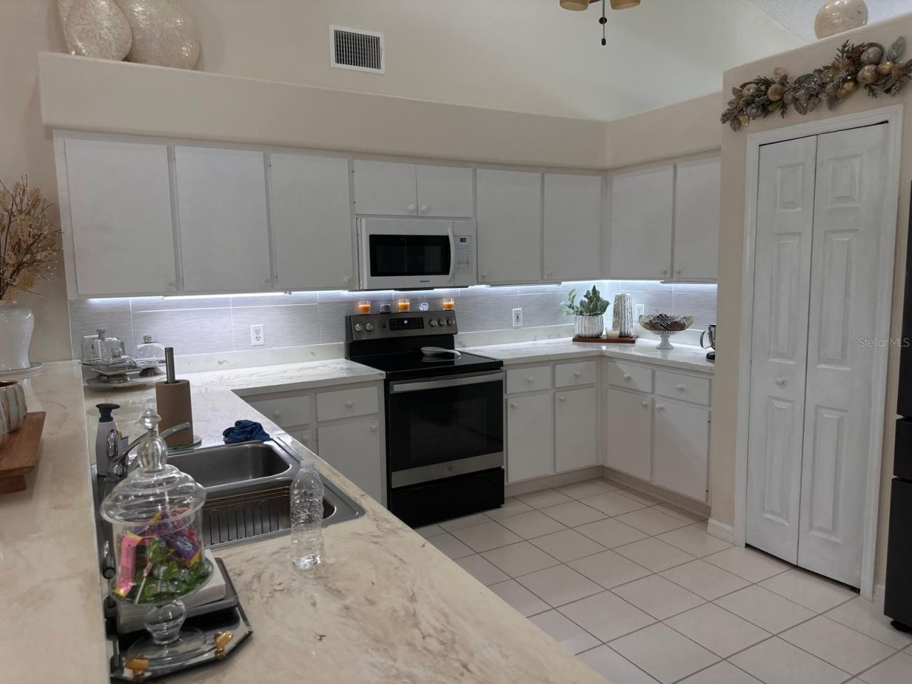 2723 Sunset Drive , Sebring, FL 33870 Photo