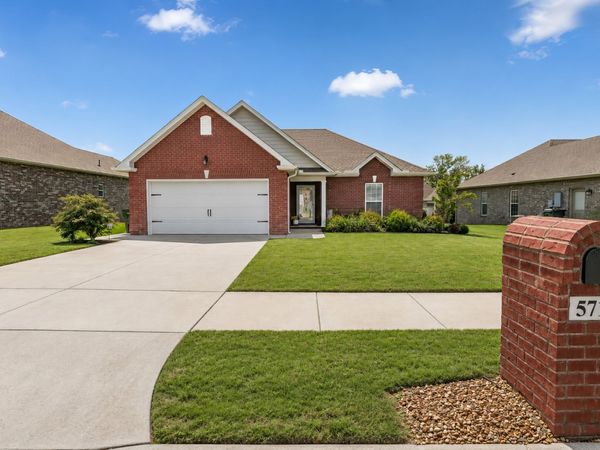 571 Dottie Dr , Gallatin, TN 37066