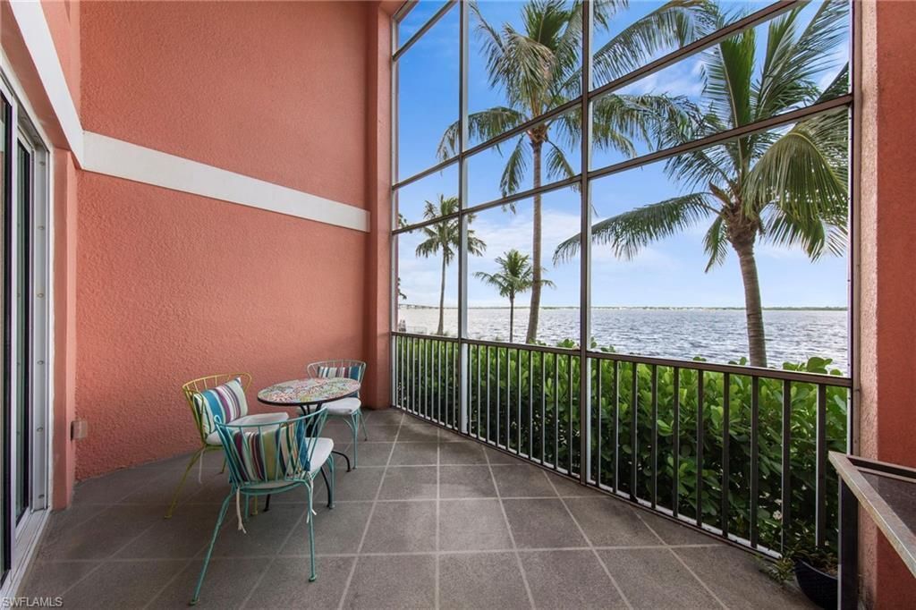 2745 1st St, Unit 106, Fort Myers, FL 33916 Photo