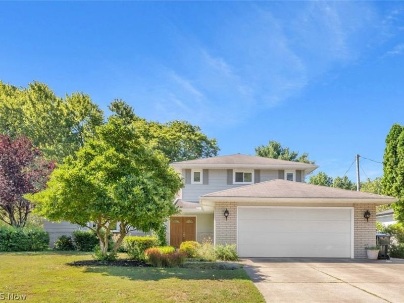4576 Queen Ann Court, South Euclid, OH 44121 Photo 1