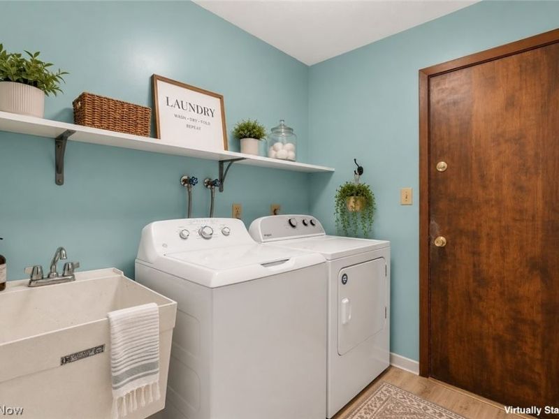 4576 Queen Ann Court, South Euclid, OH 44121 Photo 12