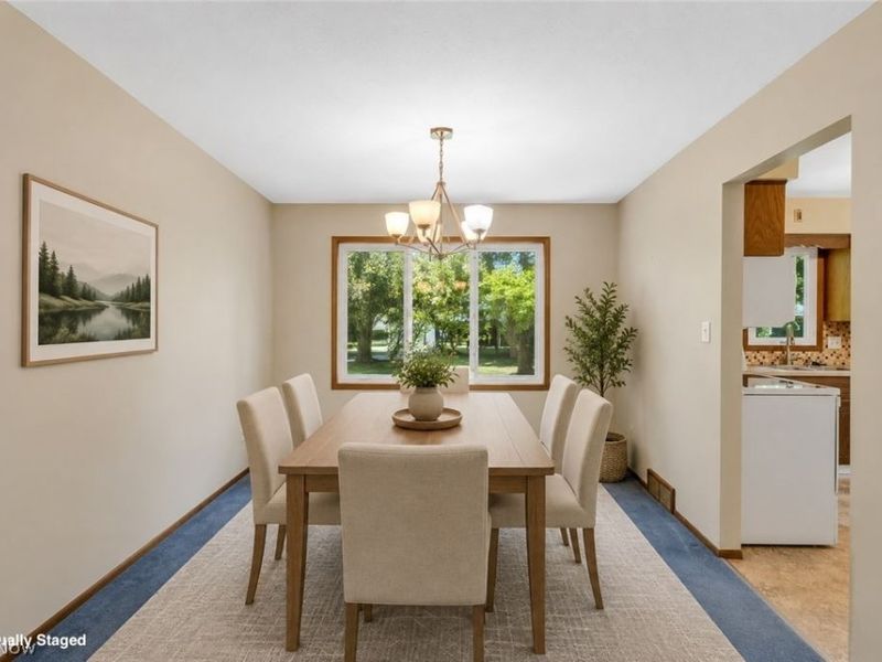 4576 Queen Ann Court, South Euclid, OH 44121 Photo 7