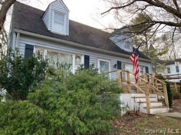 119 Maple Place , Port Jefferson, NY 11777