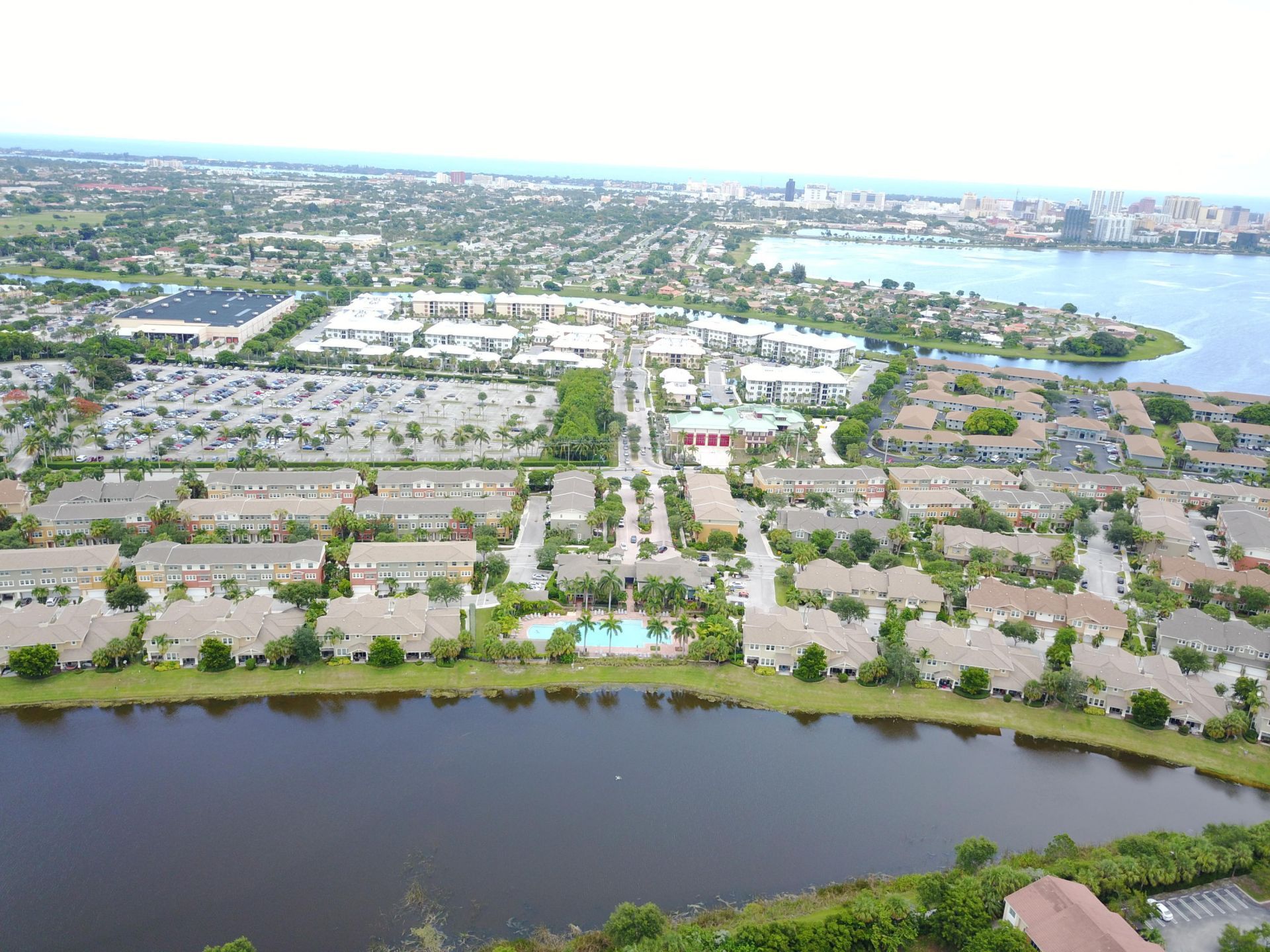 447 Corte Madera Lane, Unit 6, West Palm Beach, FL 33401 Photo