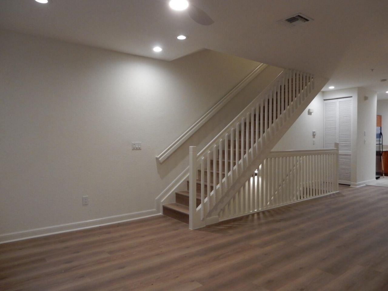 447 Corte Madera Lane, Unit 6, West Palm Beach, FL 33401 Photo