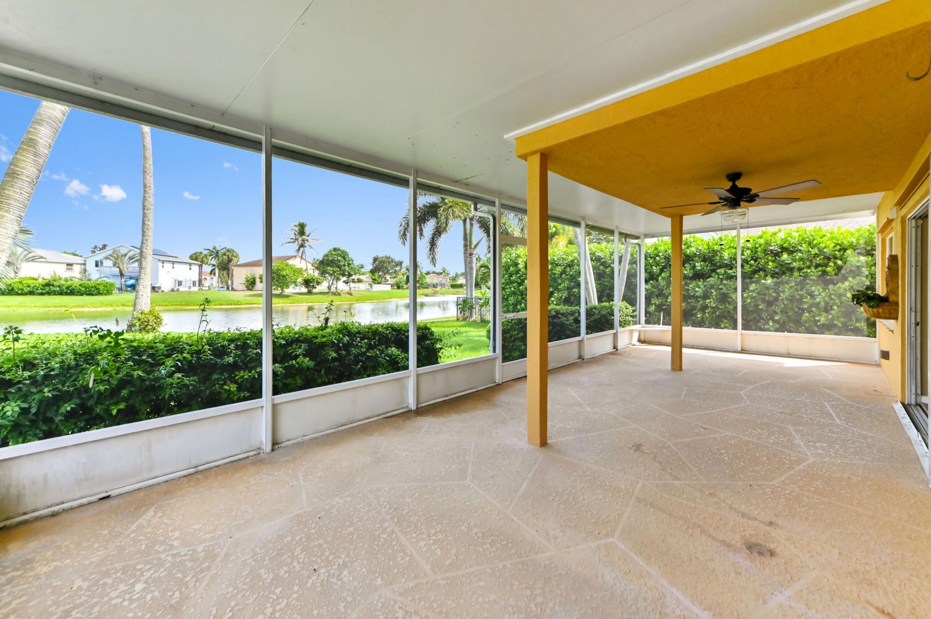 6205 Lansdowne Circle, Boynton Beach, FL 33472 Photo