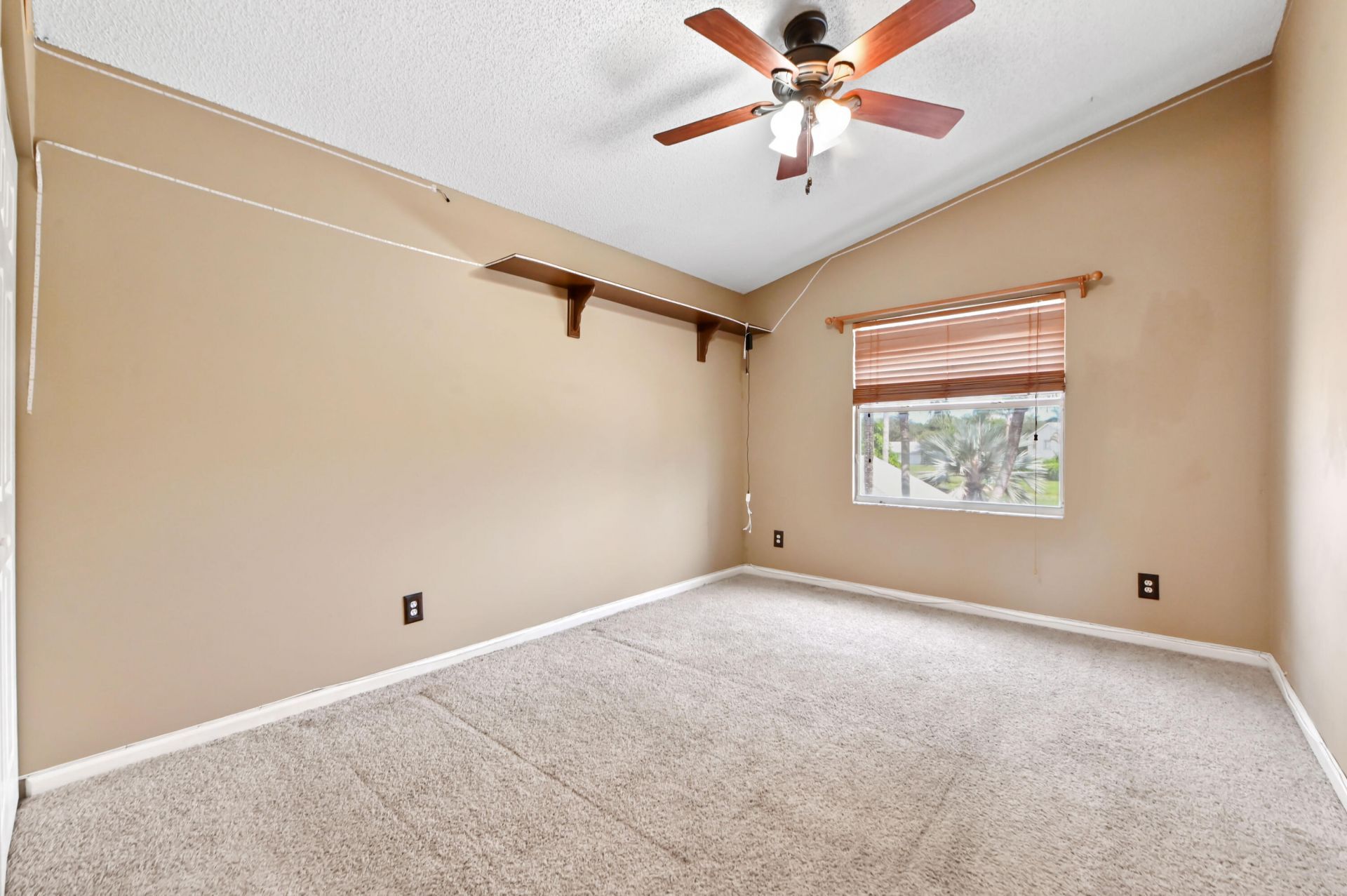 6205 Lansdowne Circle, Boynton Beach, FL 33472 Photo
