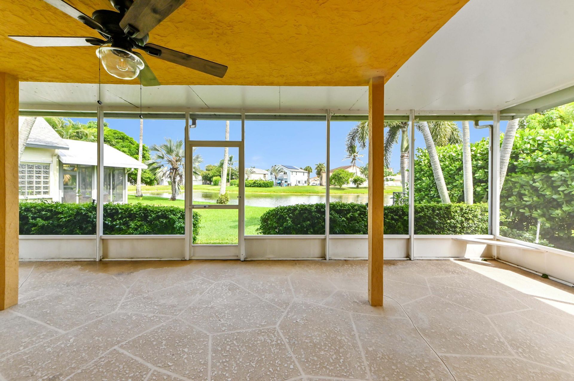 6205 Lansdowne Circle, Boynton Beach, FL 33472 Photo