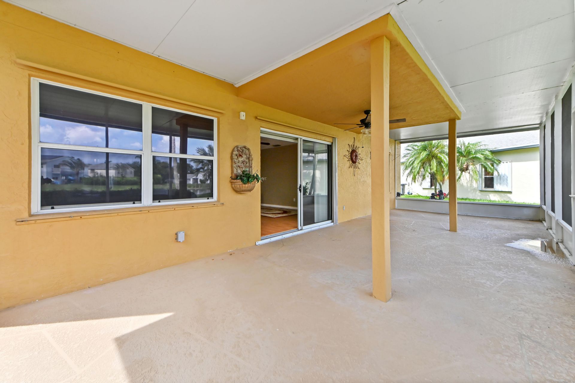 6205 Lansdowne Circle, Boynton Beach, FL 33472 Photo
