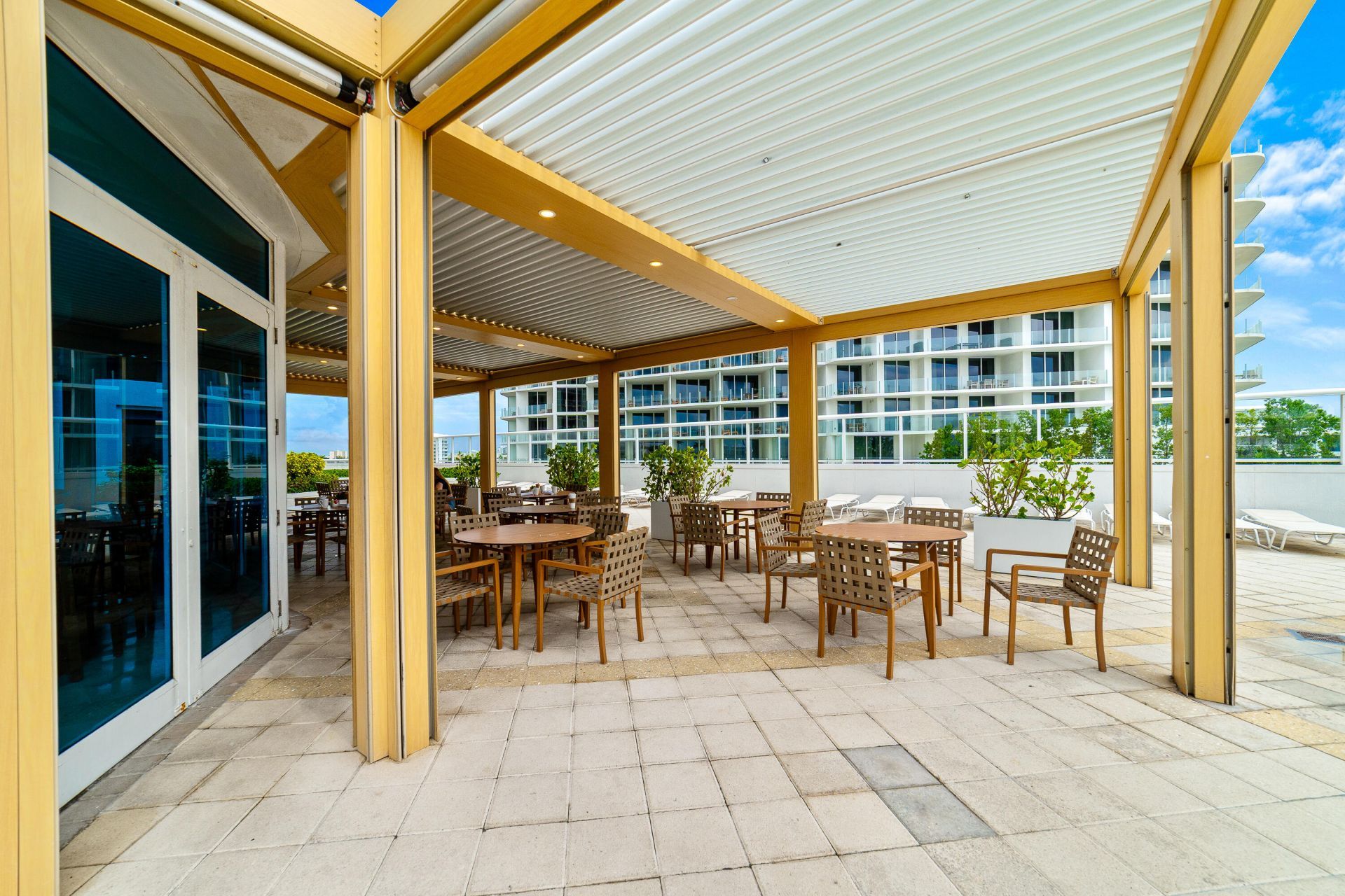 505 N Fort Lauderdale Beach Boulevard, Unit 1708, Fort Lauderdale, FL 33304 Photo