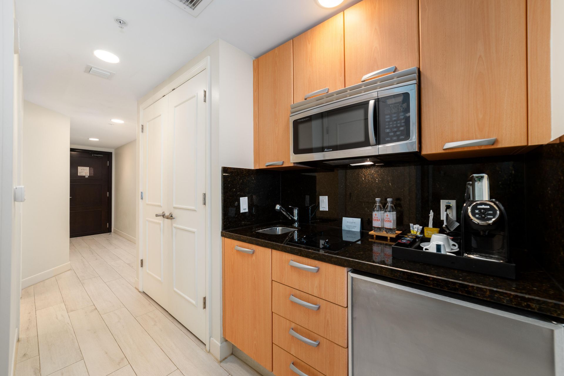 505 N Fort Lauderdale Beach Boulevard, Unit 1708, Fort Lauderdale, FL 33304 Photo