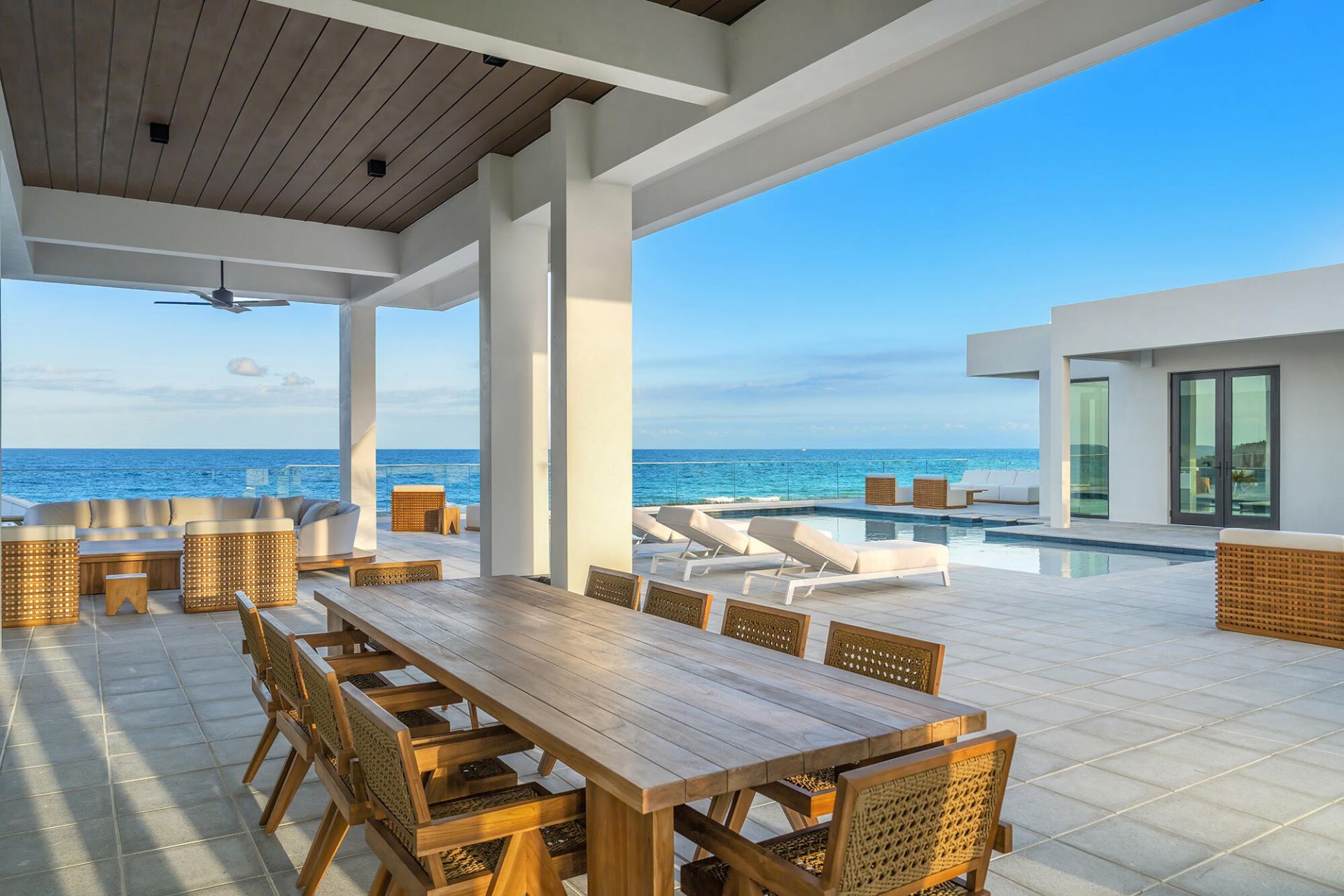 4610 N Hwy A1a, Hutchinson Island, FL 34949 Photo