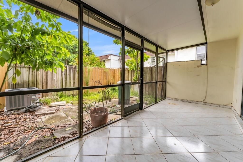 2701 N 34th Avenue, Unit 1D, Hollywood, FL 33021 Photo