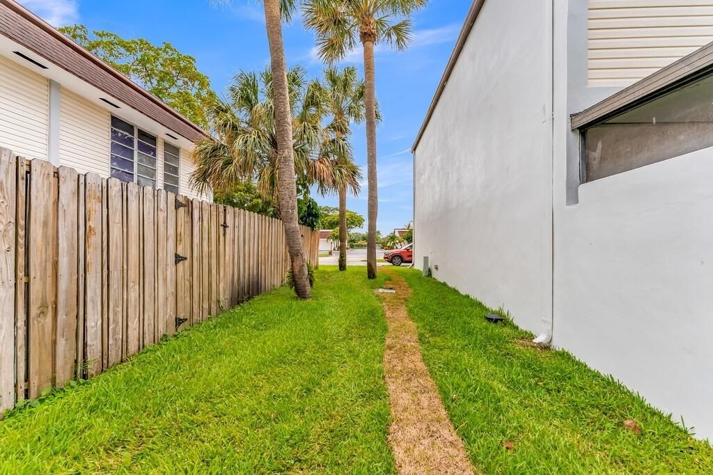 2701 N 34th Avenue, Unit 1D, Hollywood, FL 33021 Photo
