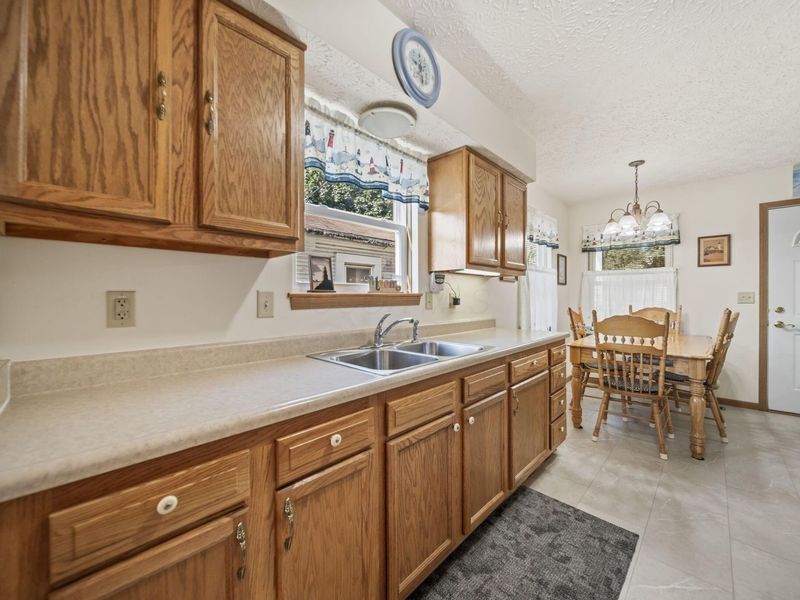 365 Lechner Avenue , Columbus, OH 43223 Photo 19