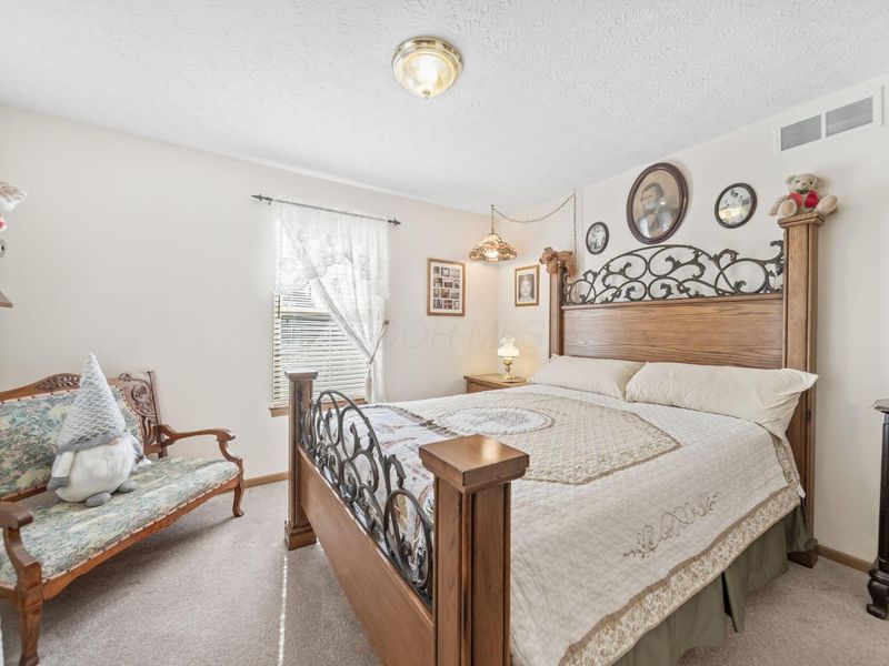365 Lechner Avenue , Columbus, OH 43223 Photo 33
