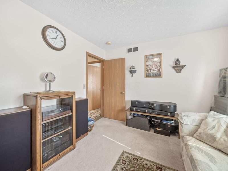 365 Lechner Avenue , Columbus, OH 43223 Photo 37