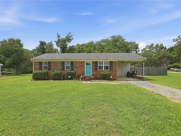 7390 Plunkett Road, Belews Creek, NC 27009