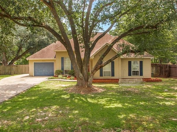70312 1ST Street , Covington, LA 70433