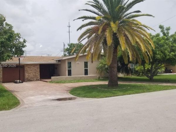 6729 Arbor Dr , Miramar, FL 33023
