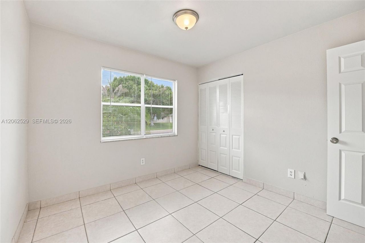 205 SW Kentwood Rd , Port Saint Lucie, FL 34953 Photo