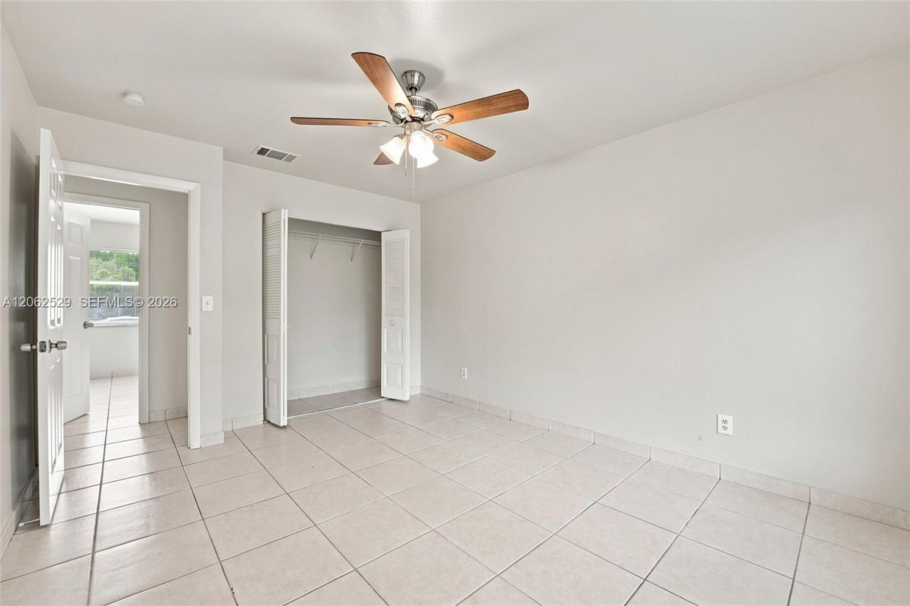 205 SW Kentwood Rd , Port Saint Lucie, FL 34953 Photo