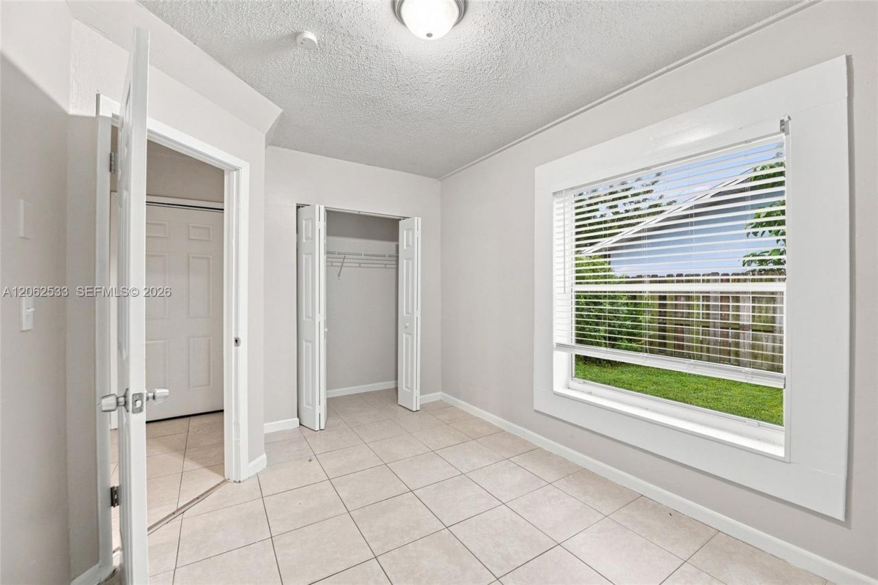 365 NW Curtis St , Port Saint Lucie, FL 34983 Photo
