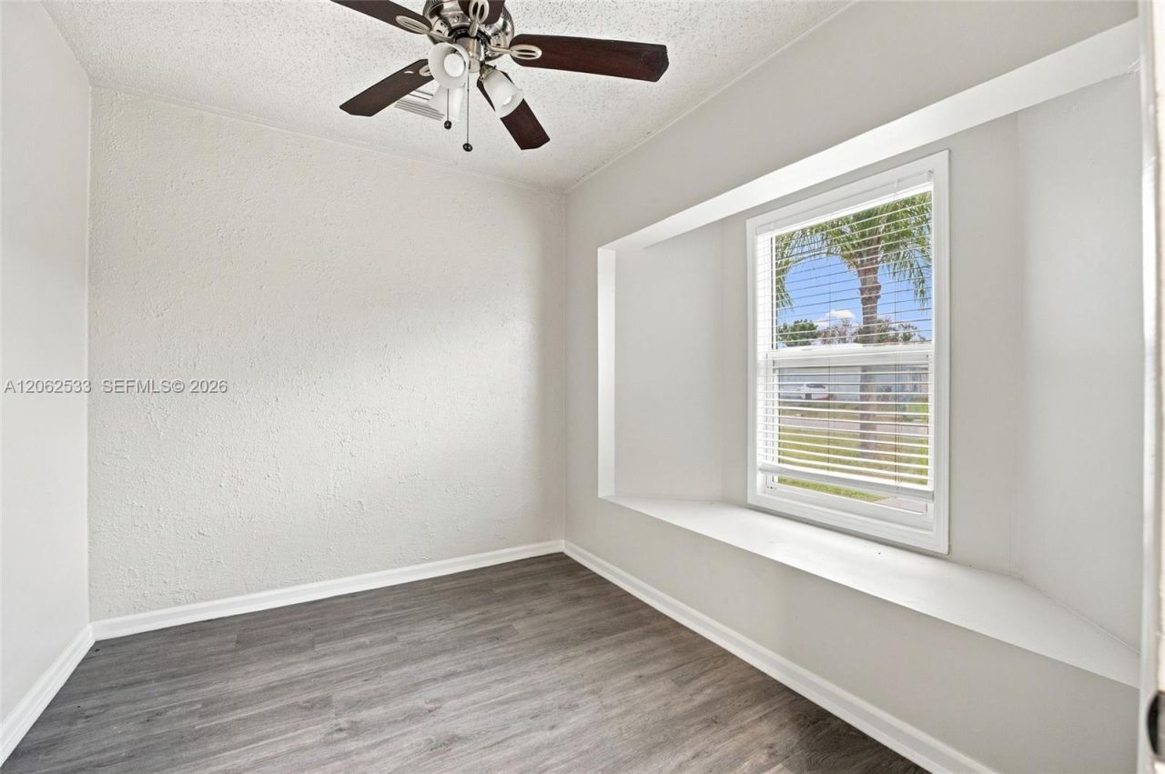 365 NW Curtis St , Port Saint Lucie, FL 34983 Photo