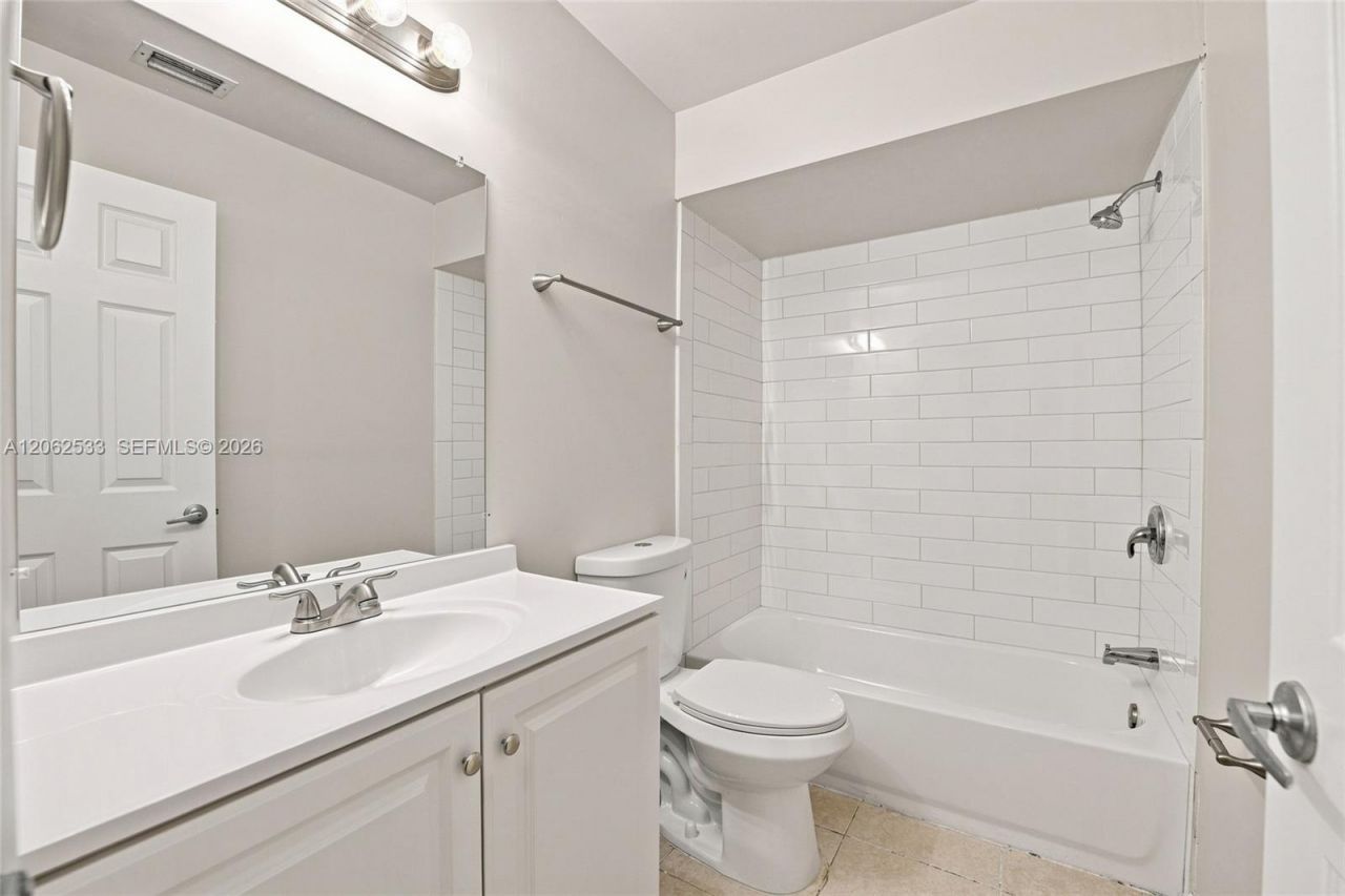 365 NW Curtis St , Port Saint Lucie, FL 34983 Photo