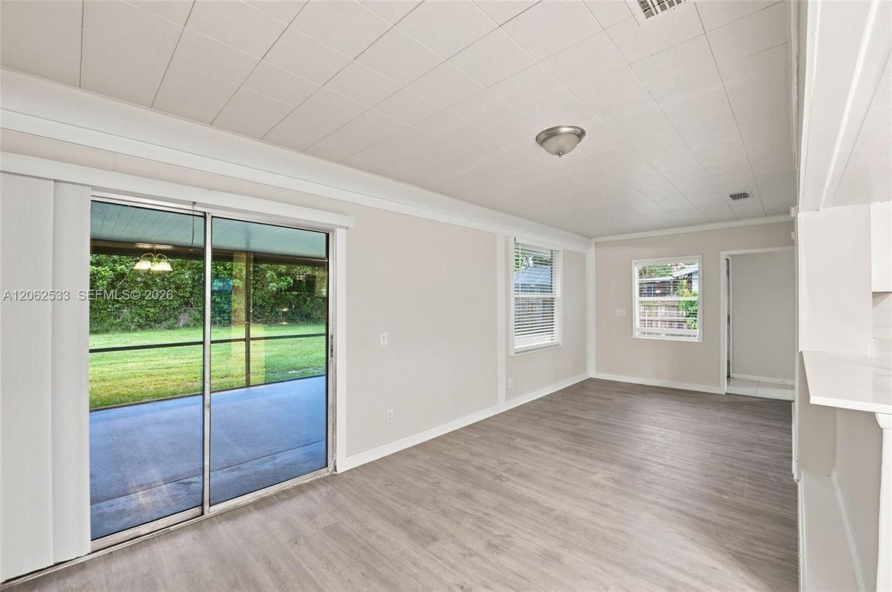 365 NW Curtis St , Port Saint Lucie, FL 34983 Photo