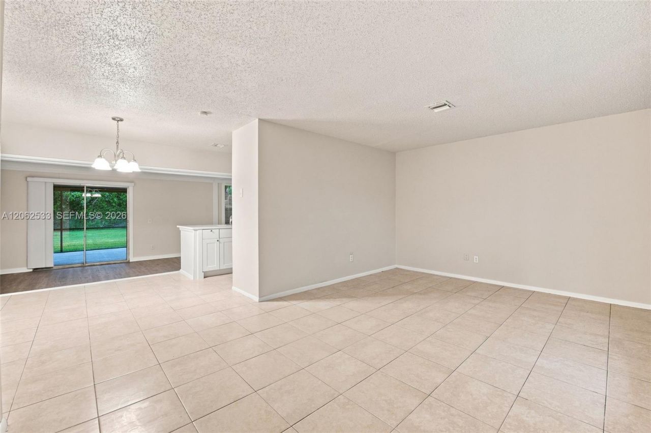 365 NW Curtis St , Port Saint Lucie, FL 34983 Photo