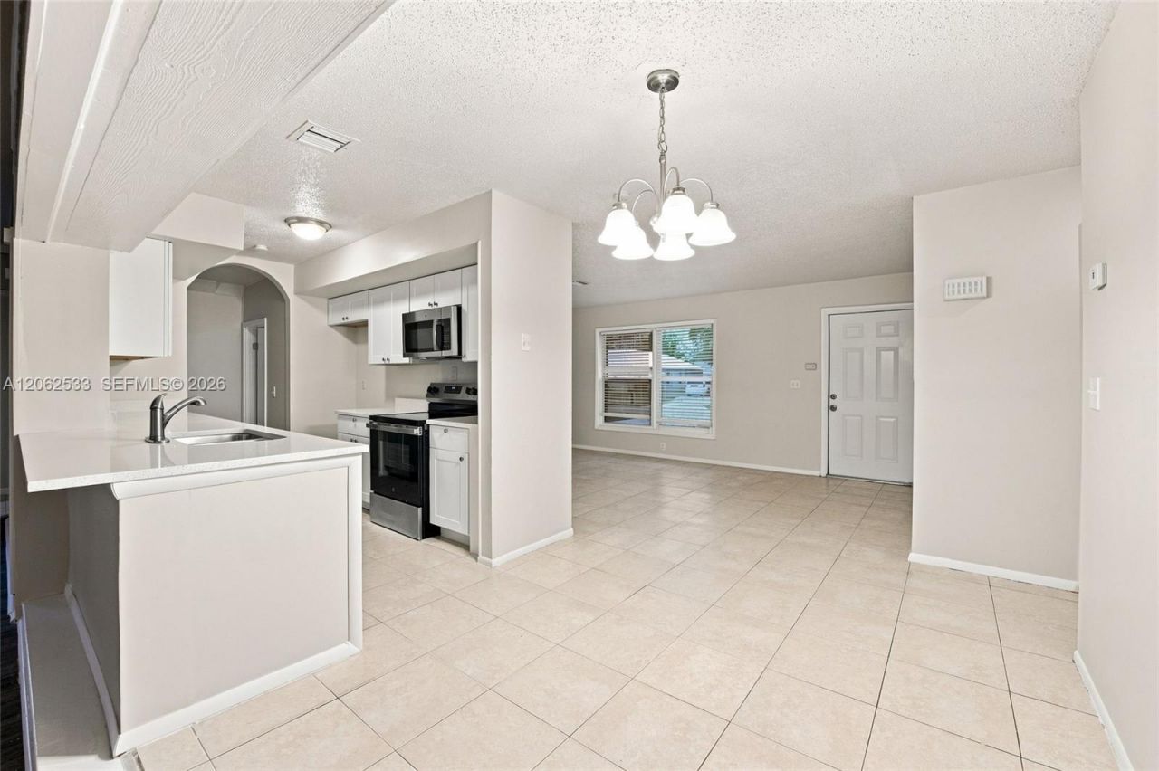 365 NW Curtis St , Port Saint Lucie, FL 34983 Photo