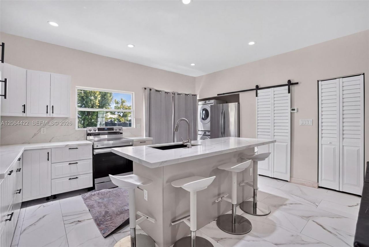 13405 SW 199th Ave , Miami, FL 33196 Photo