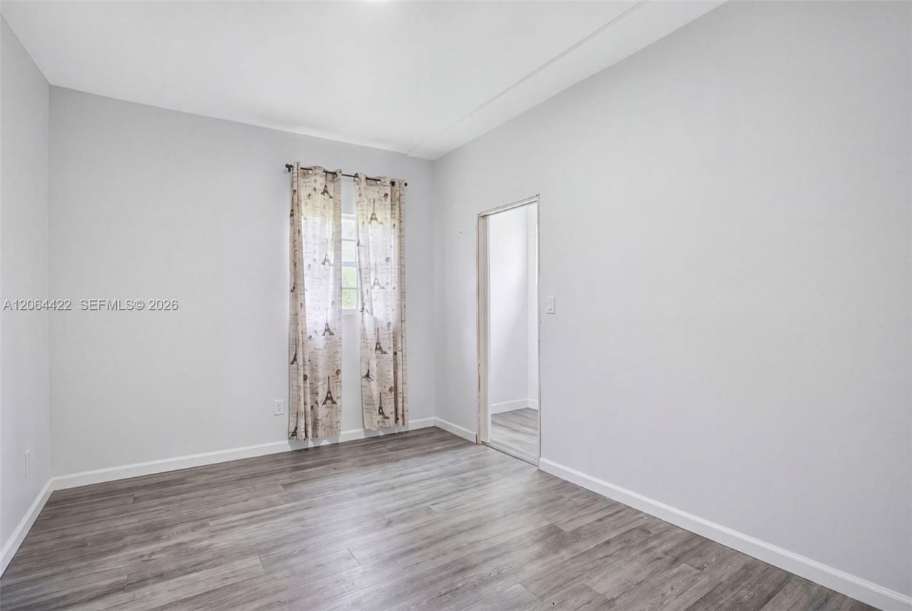13405 SW 199th Ave , Miami, FL 33196 Photo