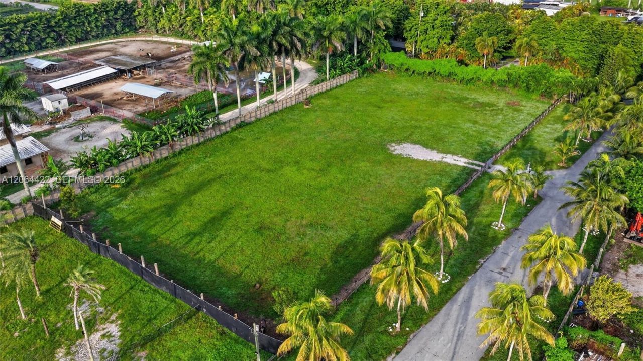 13405 SW 199th Ave , Miami, FL 33196 Photo
